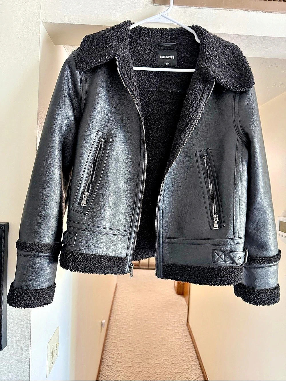 Express Faux Shearling Trim Moto Jacket Black Small Like New